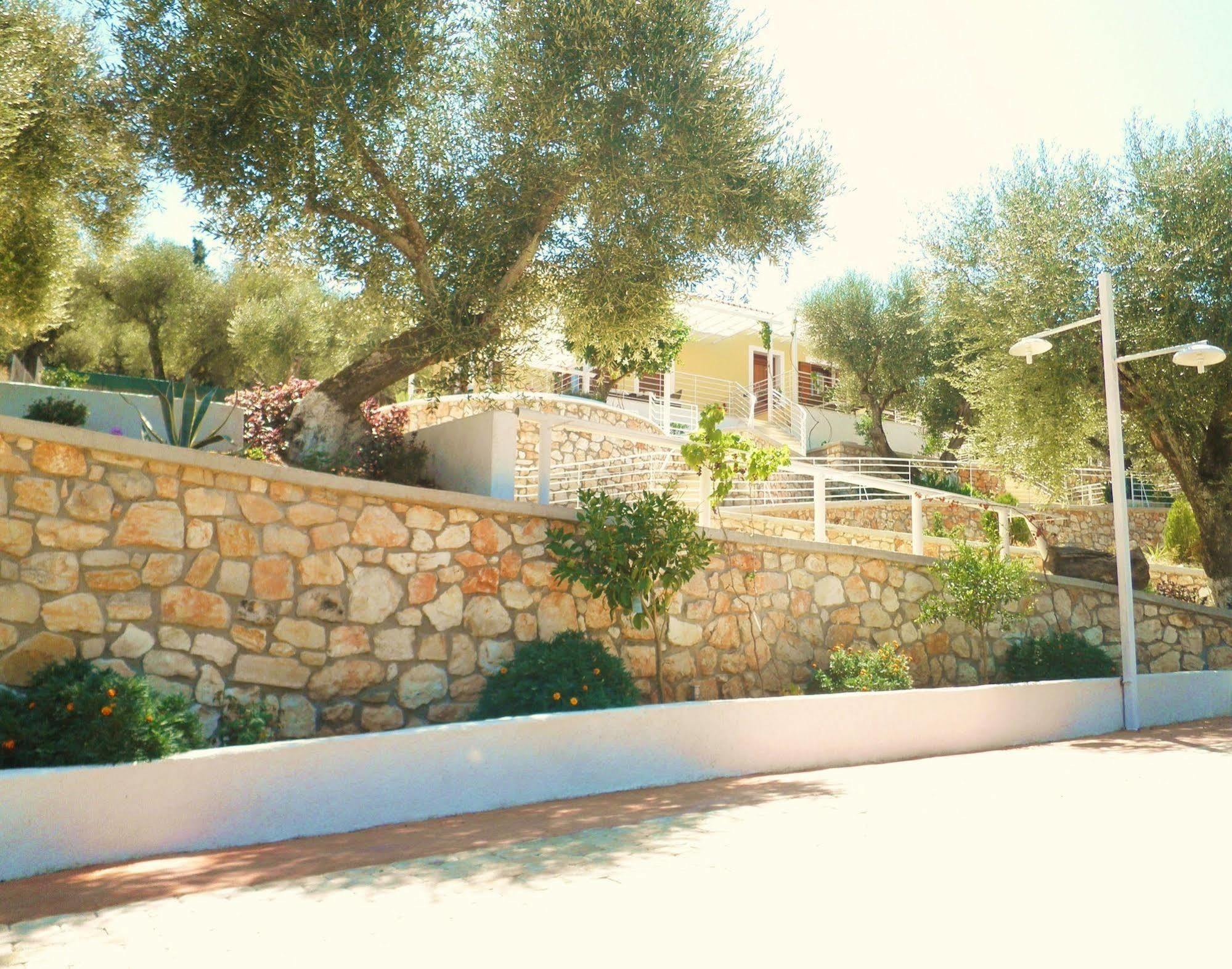 Tesoro Of Ithaca Appartement *